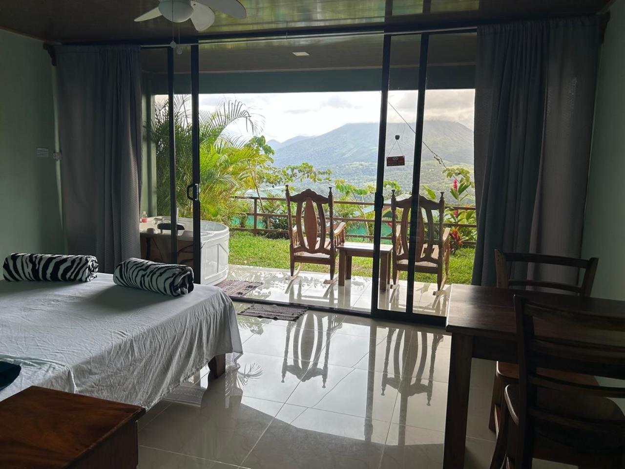 Encanto Arenal Lodge La Fortuna Oda fotoğraf